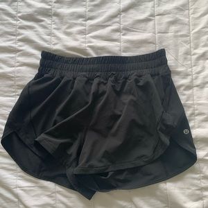 Lululemon Track That High Rise 3” Short - Size 8